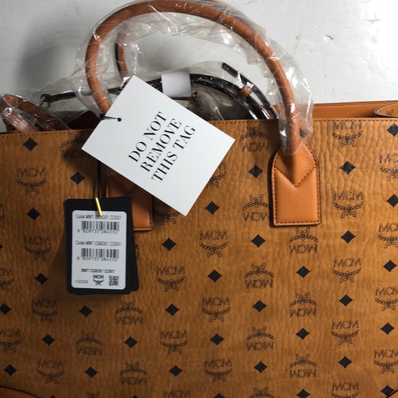 München Tote in Cognac Visetos XL Tote NWT - Picture 4 of 7